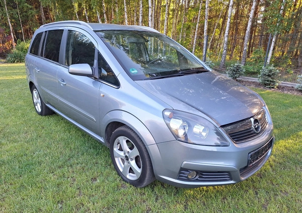 Opel Zafira cena 14300 przebieg: 195678, rok produkcji 2005 z Białobrzegi małe 106